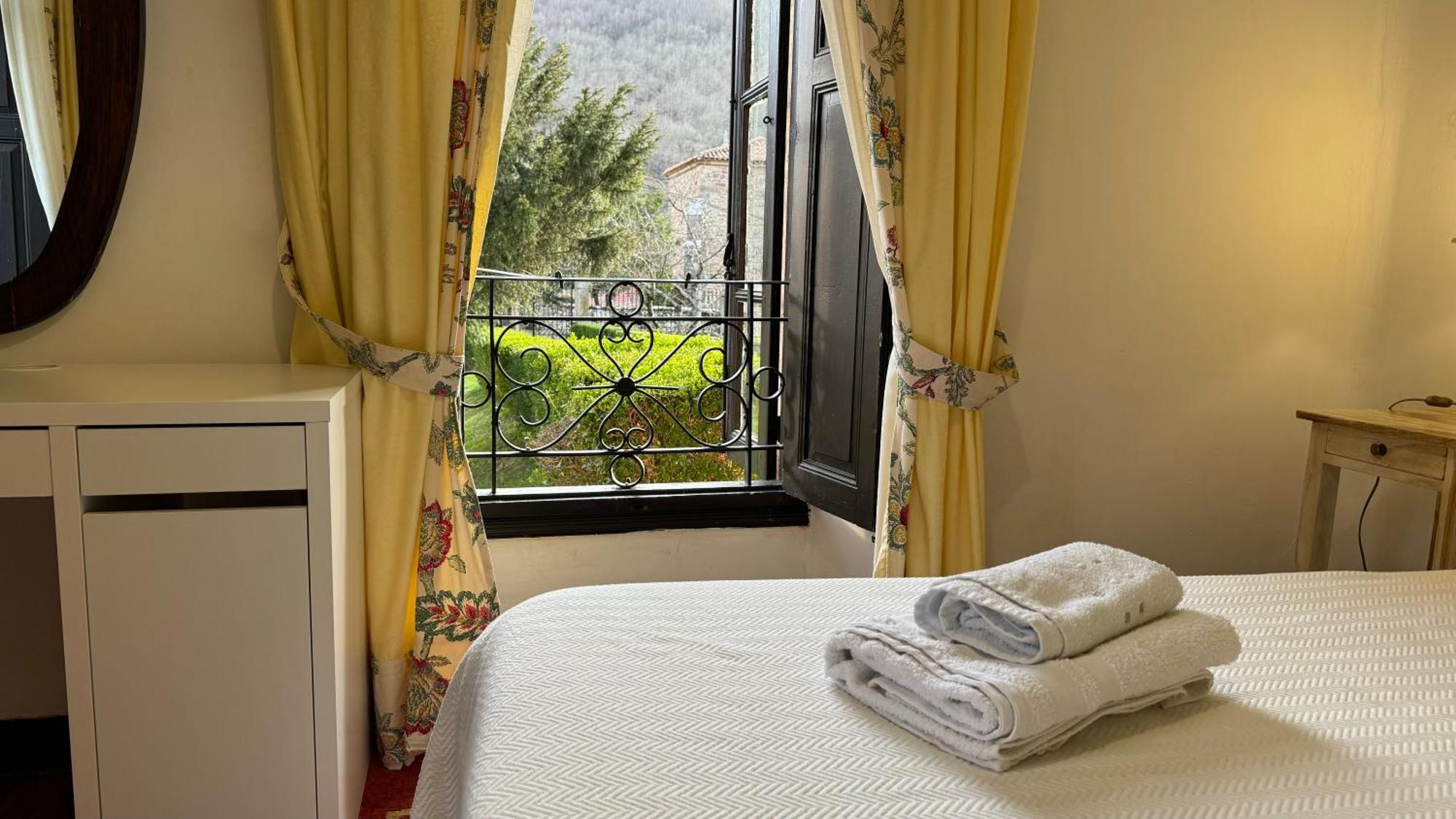 El Molino De Cicera Guest House Eksteriør bilde